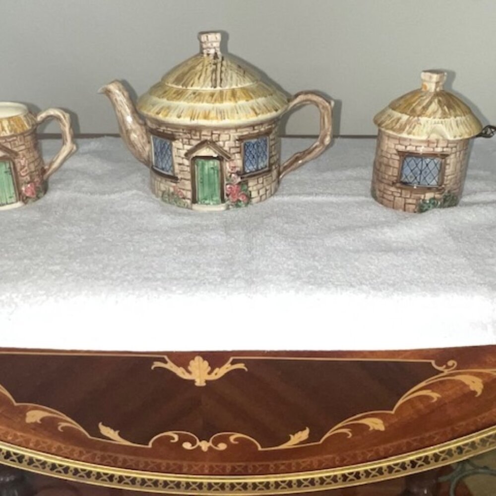Staffordshire Croft Teapot, Creamer and Sugar Set